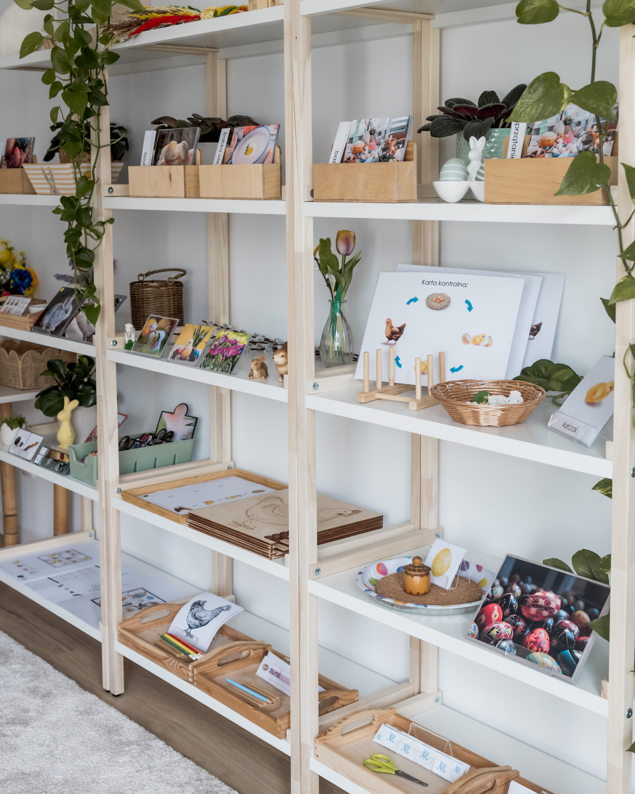 niezbednikwielkanoc_regal1